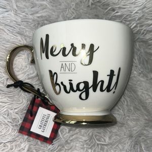 White & Gold Porcelain Mug